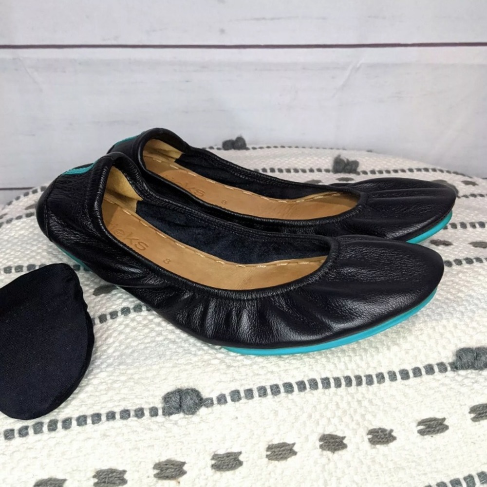 $185 Tieks by Gavrieli Matte Black Slip on Flats Leather Women's Size 8